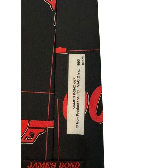 RARE James Bond Tie Black With A Red 007 & Gun Design 1995 Eon Productions USA - Picture 5 of 7